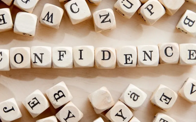 Letter riles spelling out 'confidence'