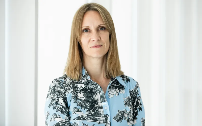 Caroline Banks Headshot